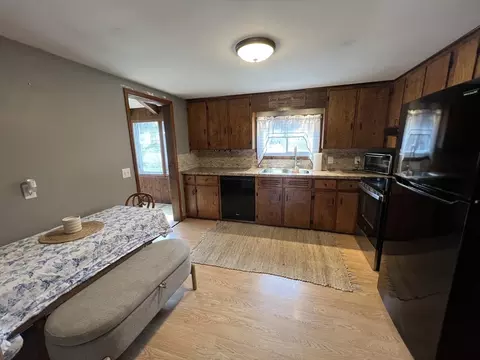 1 Sylvester Dr, Webster, MA 01570 photo 3