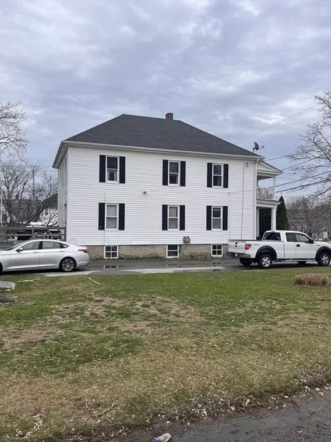 332 Albert St, Fall River, MA 02721