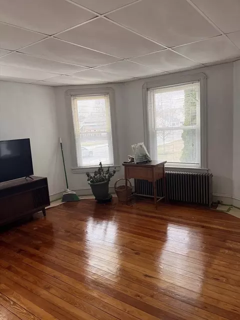 332 Albert St, Fall River, MA 02721 photo 15