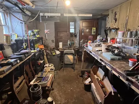 332 Albert St, Fall River, MA 02721 photo 40