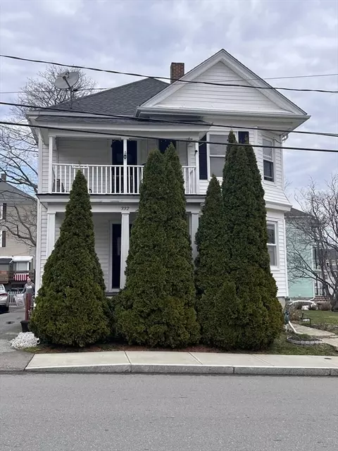 332 Albert St, Fall River, MA 02721 photo 4