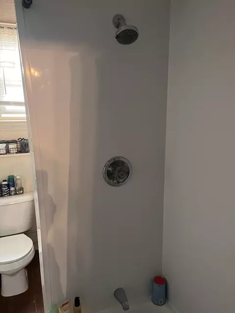 332 Albert St, Fall River, MA 02721 photo 29