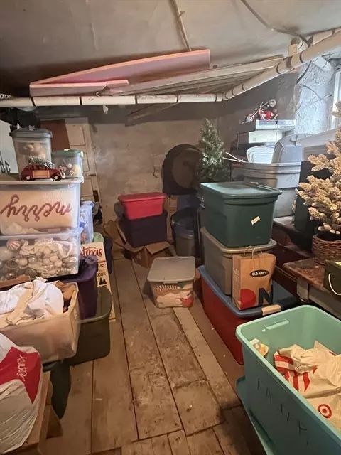 332 Albert St, Fall River, MA 02721 photo 39