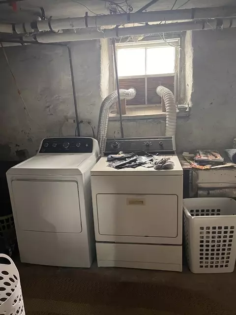332 Albert St, Fall River, MA 02721 photo 38