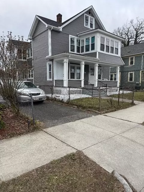 44-46 Edgewood St, Springfield, MA 01109