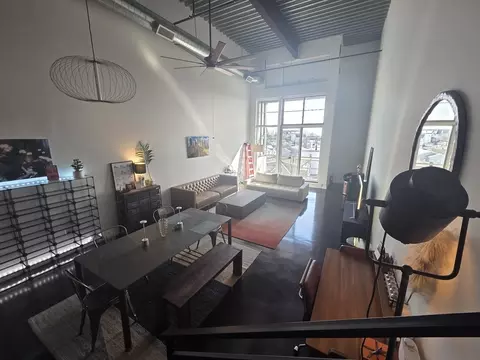 950 Broadway #23, Chelsea, MA 02150