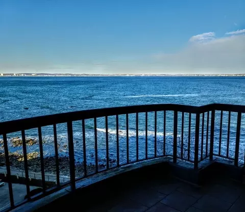 3 Seal Harbor Rd #634, Winthrop, MA 02152