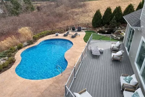 Exterior - 92 Masterson Rd, Whately, MA 01093 photo 8 of 10
