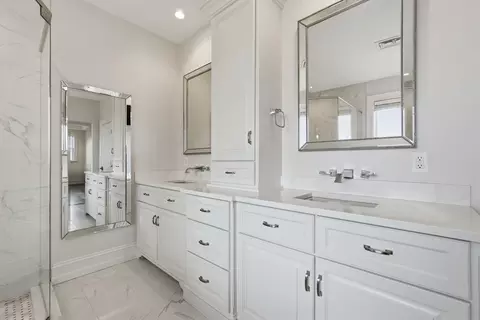 Bath - 92 Masterson Rd, Whately, MA 01093 photo 6 of 6