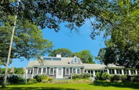 205 South Rd, Chilmark, MA 02535