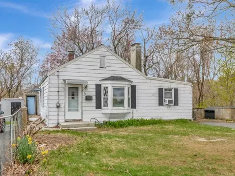 Exterior - 69 Appleton St, Saugus, MA 01906 photo 2 of 4