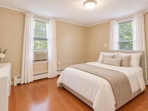 Bedroom - 69 Appleton St, Saugus, MA 01906 photo 2 of 6