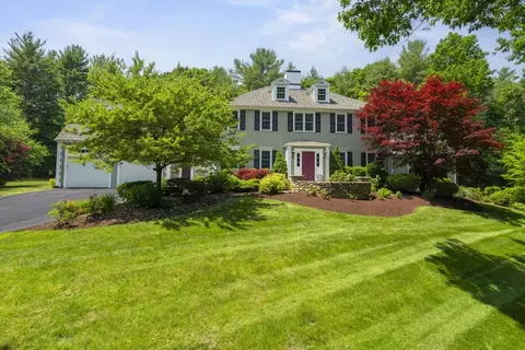10 S Pasture Ln, Duxbury, MA 02332