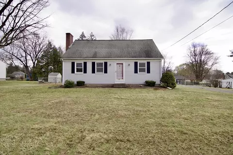 21 Carmel Ln, Feeding Hills, MA 01030