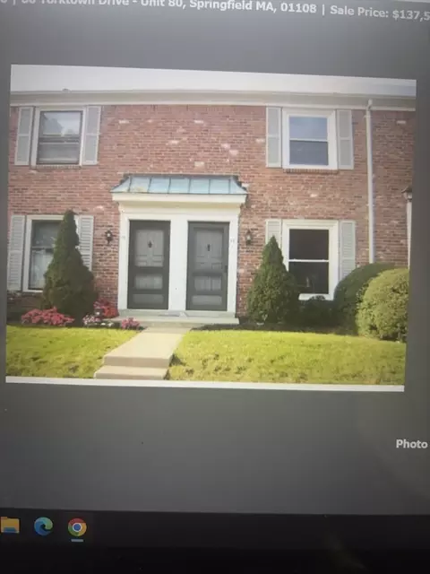 80 Yorktown Dr #80, Springfield, MA 01108
