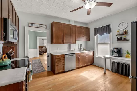 140 School St, Webster, MA 01570 photo 11