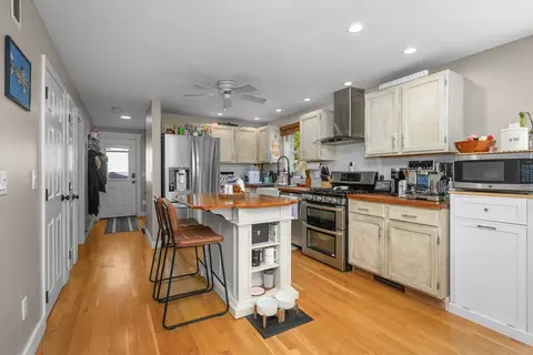 172 Skunknet Rd, Barnstable, MA 02632 photo 7
