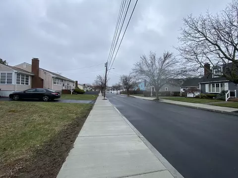 113 Grover St, Everett, MA 02149 photo 5