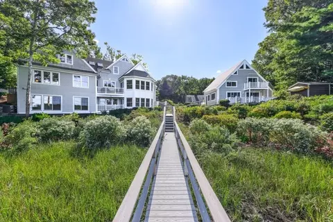 80 86 Summersea Rd, Mashpee, MA 02649