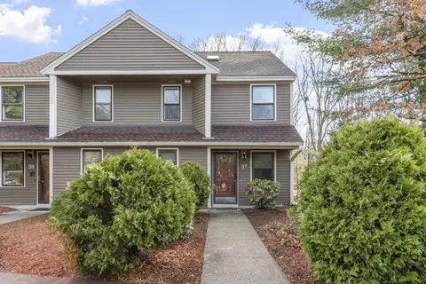 37 Drake Rd #37, Fitchburg, MA 01420