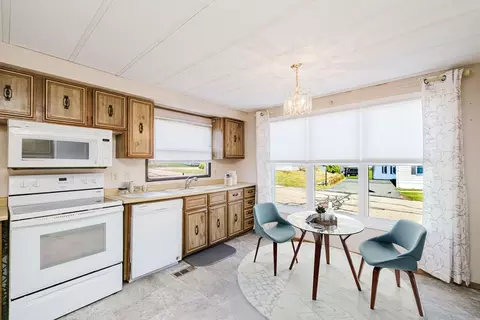 103 Peter St, Raynham, MA 02767 photo 14