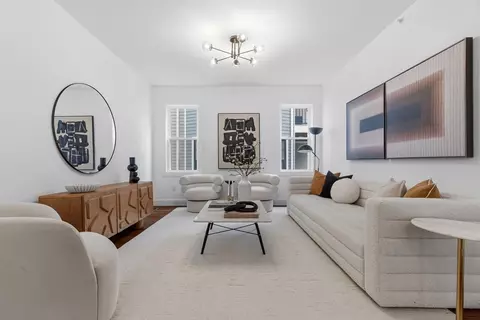 73 Romsey St #2, Boston, MA 02125