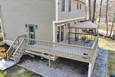 Exterior - 32 Sibley Rd, Sutton, MA 01590 photo 4 of 8