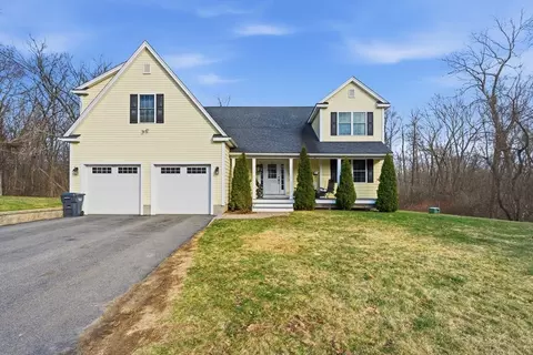 17 Haven St, Milford, MA 01757