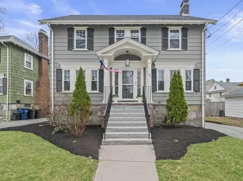 644 Weld St, West Roxbury, MA 02132