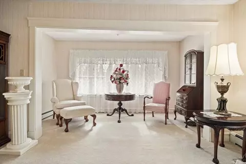 Living - 25 Winward St, Fall River, MA 02724 photo 2 of 3
