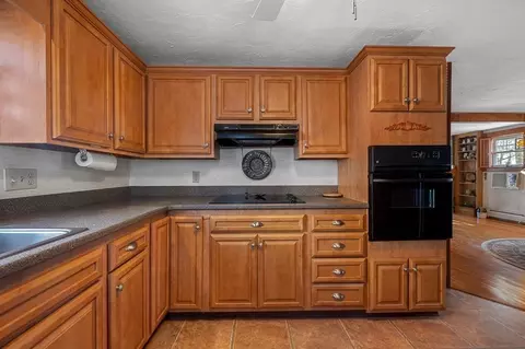 2 A Nonquit St #A, Worcester, MA 01604 photo 11