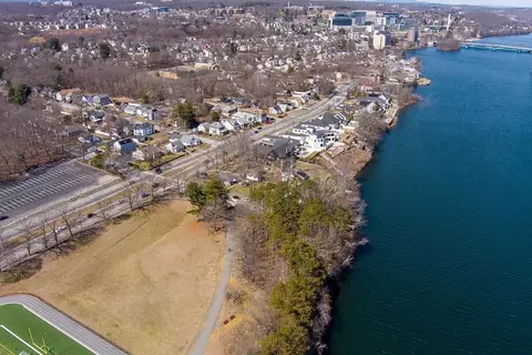 2 A Nonquit St #A, Worcester, MA 01604 photo 41