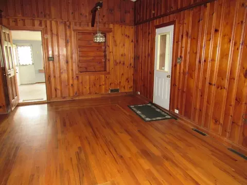 30 Taft Ave, Mendon, MA 01756 photo 13