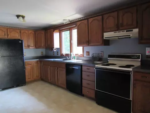 30 Taft Ave, Mendon, MA 01756 photo 6