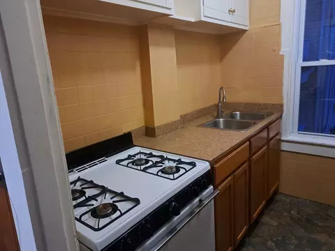 226 Haffards St, Fall River, MA 02723 photo 27