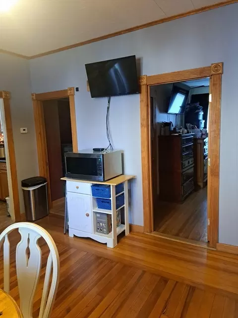 226 Haffards St, Fall River, MA 02723 photo 8