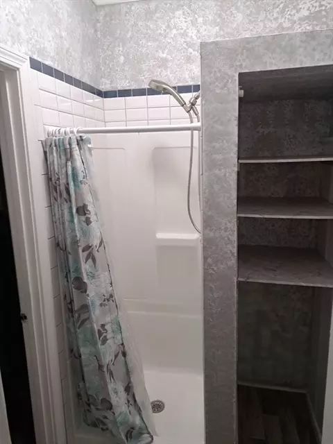 226 Haffards St, Fall River, MA 02723 photo 32