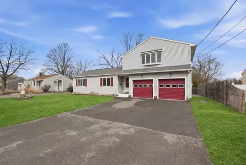 70 Warwick Rd, Chicopee, MA 01020 photo 36