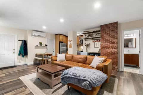 126 Webster St #A, Boston, MA 02128