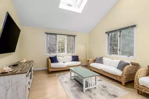 Living - 303 Turtleback Rd, Marstons Mills, MA 02648 photo 3 of 4