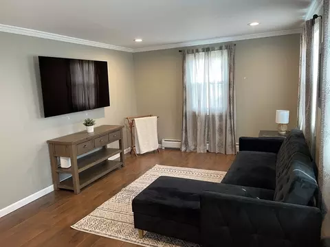 38 Driftwood Rd, Springfield, MA 01128 photo 2