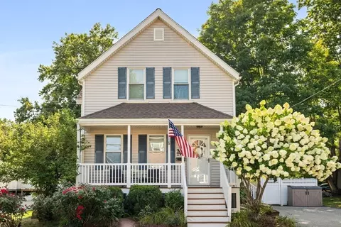 Exterior - 24 Minot St, Reading, MA 01867 photo 2 of 14