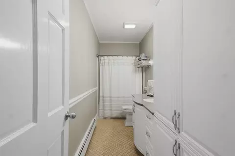 Bath - 24 Minot St, Reading, MA 01867 photo 3 of 3