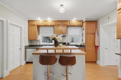 Kitchen - 24 Minot St, Reading, MA 01867 photo 4 of 4