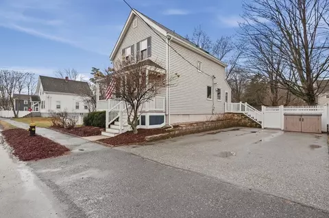 Exterior - 24 Minot St, Reading, MA 01867 photo 5 of 14