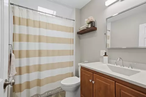 Bath - 24 Minot St, Reading, MA 01867 photo 1 of 3