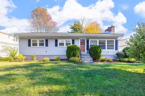 30 Elda Rd, Framingham, MA 01701 photo 2