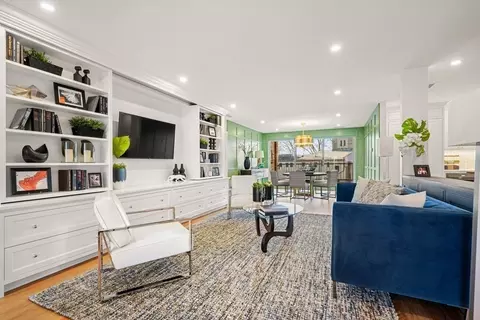 130 Mount Auburn St #310, Cambridge, MA 02138
