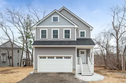 46 Beach Rd #A, Salisbury, MA 01952