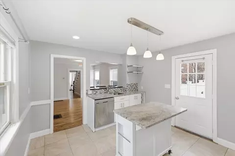 21 Chauncey St, Dedham, MA 02026 photo 17